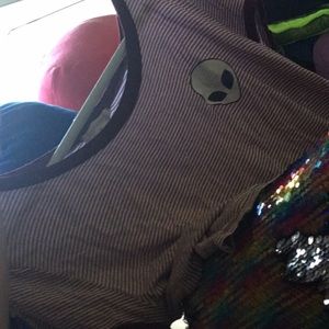 Alien burgundy and white striped crop shirt